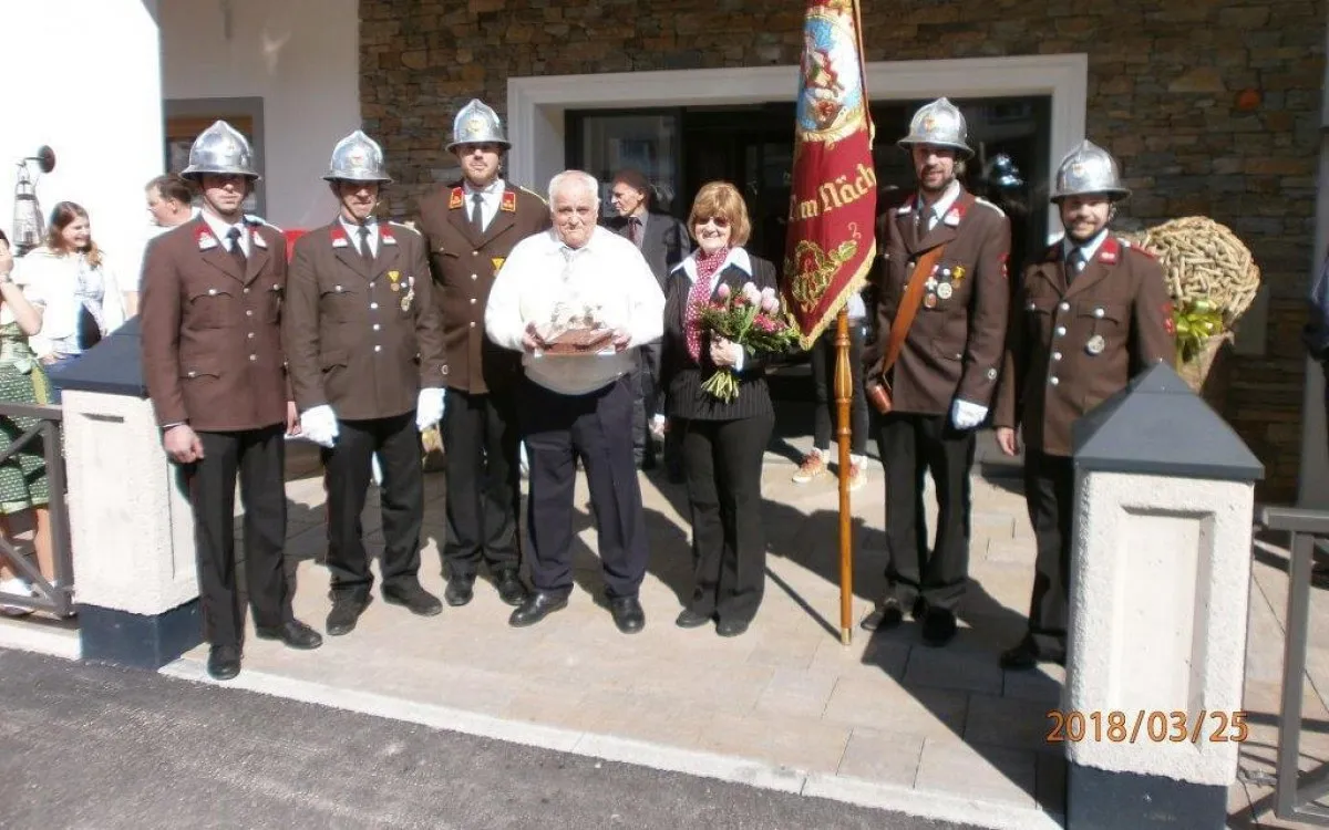 Wir-gratulieren Wir-gratulieren